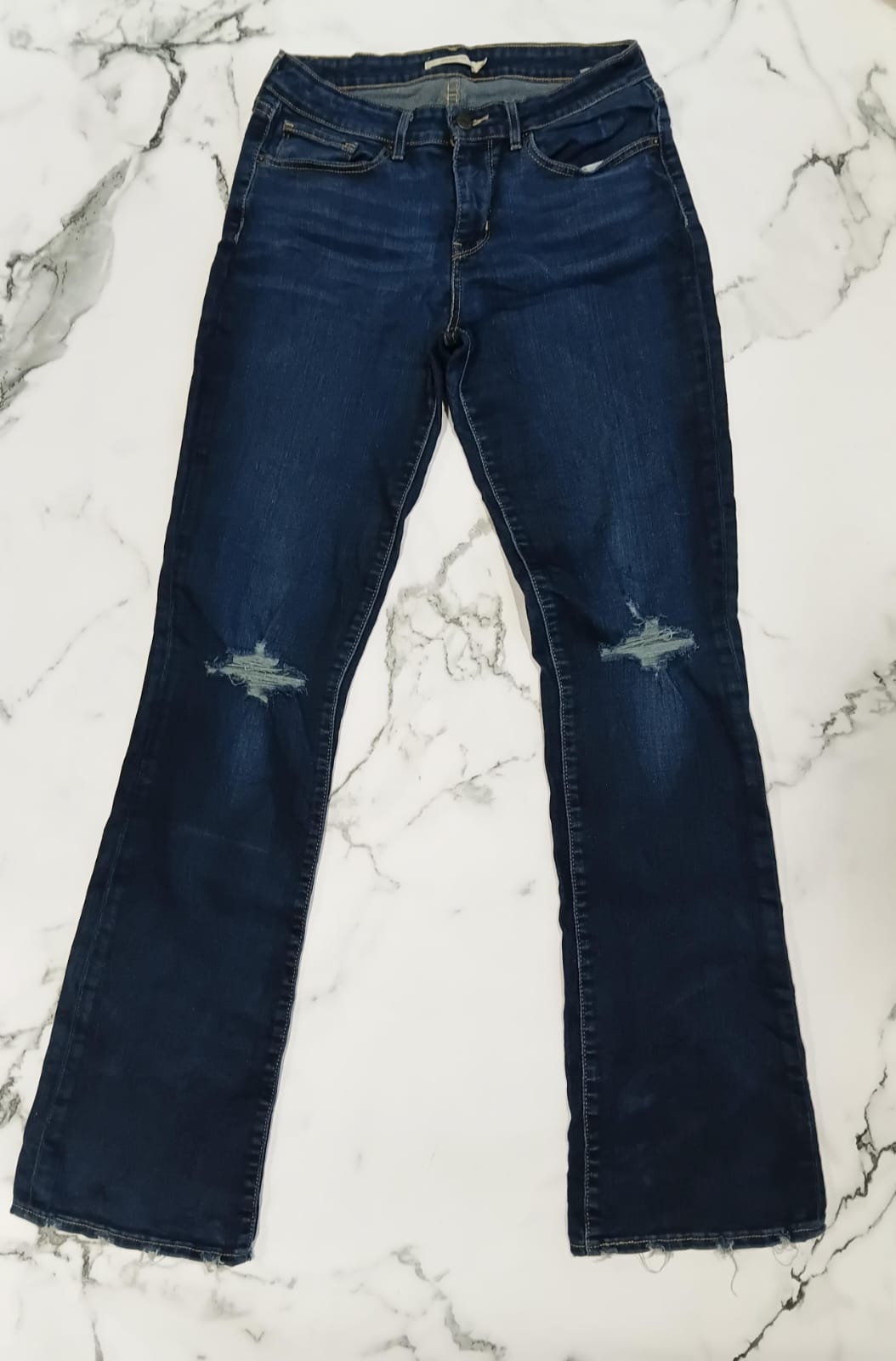 Jeans- 40