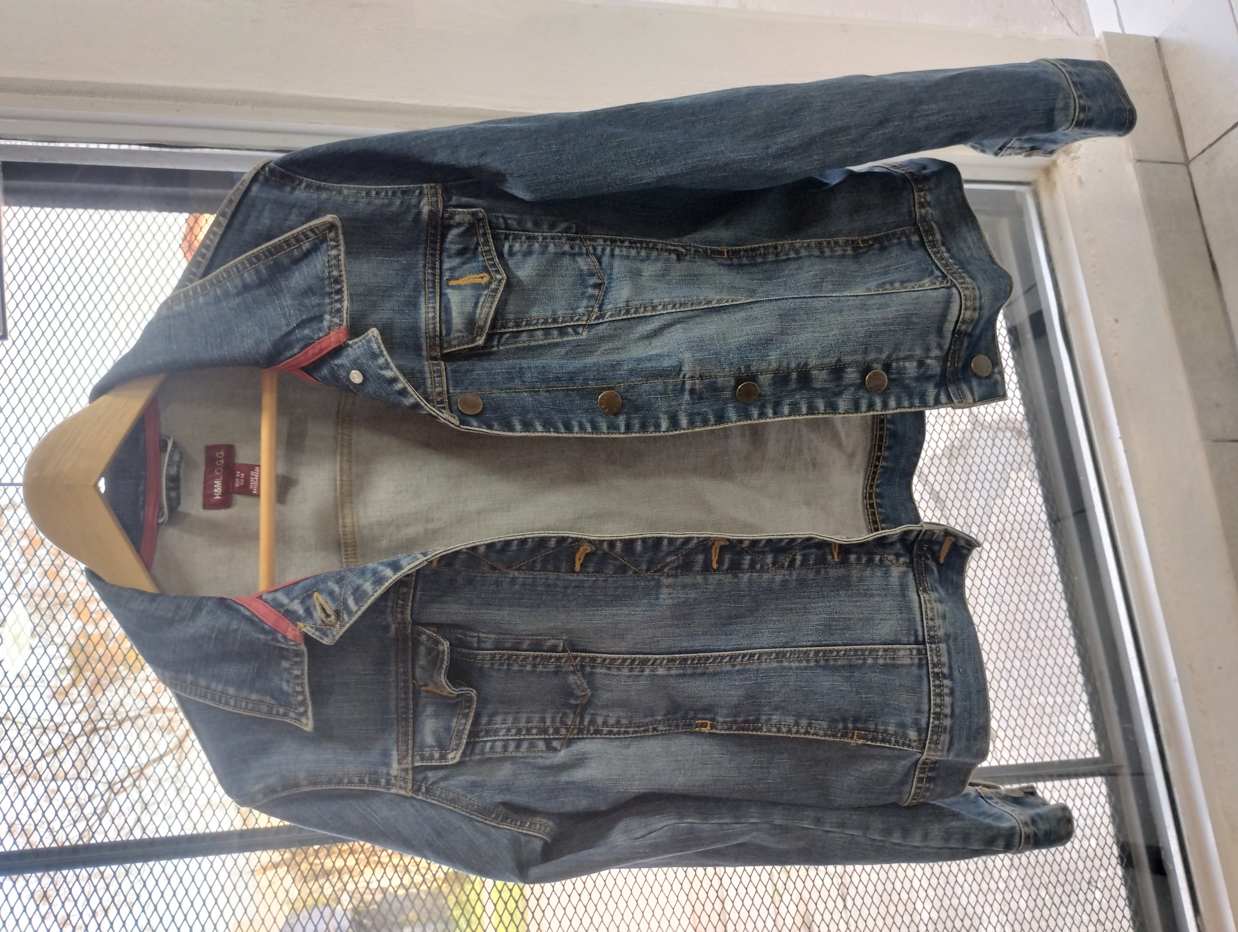 CAMPERA DE JEANS 