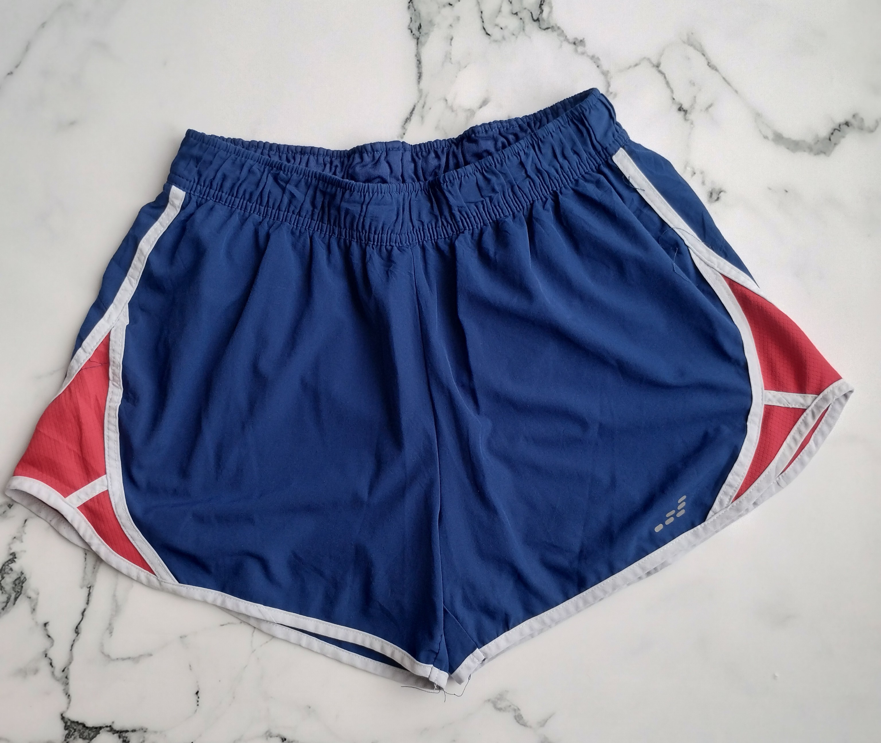 Pantalón deportivo - L 