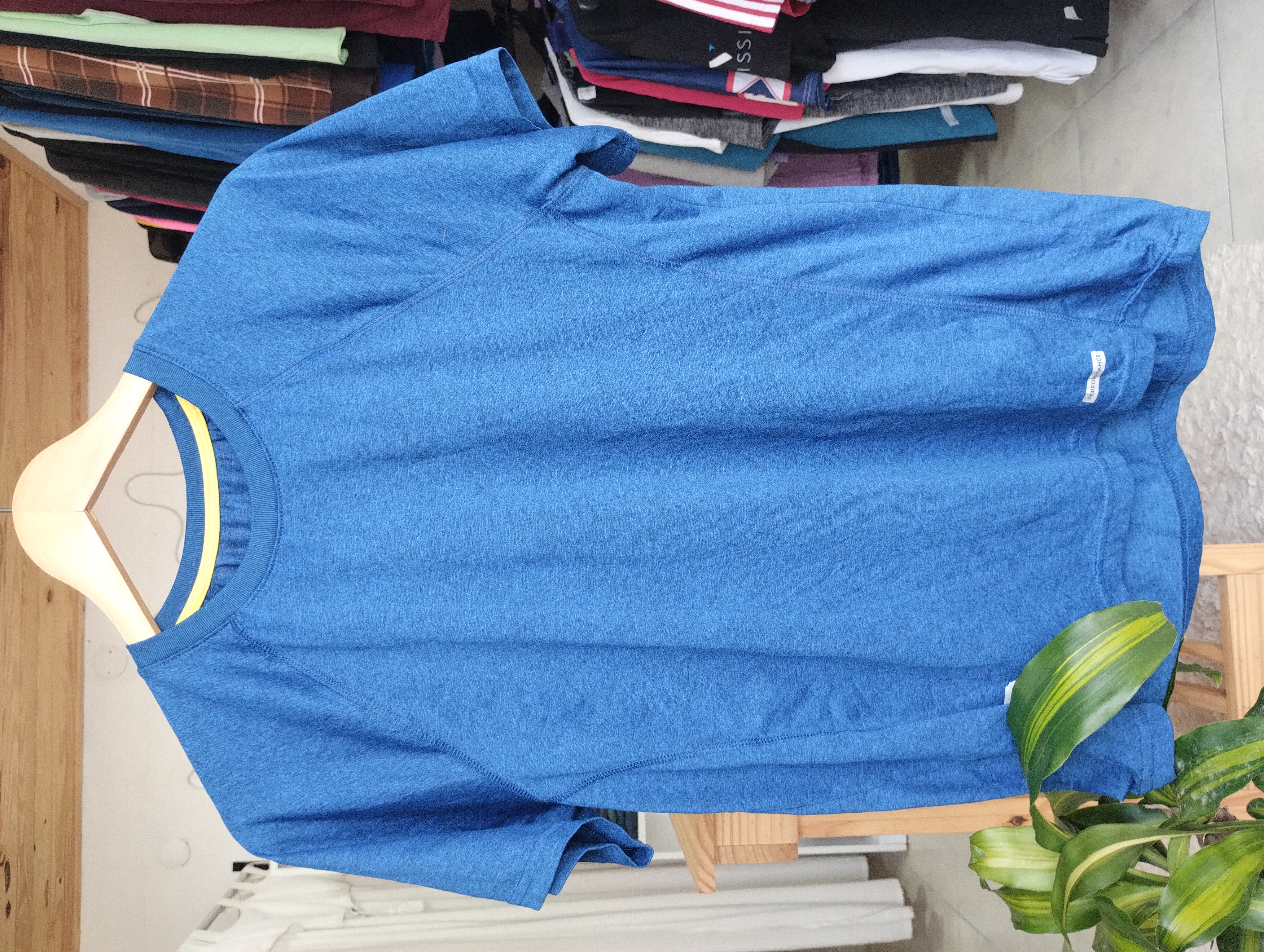 Remera deportiva- L