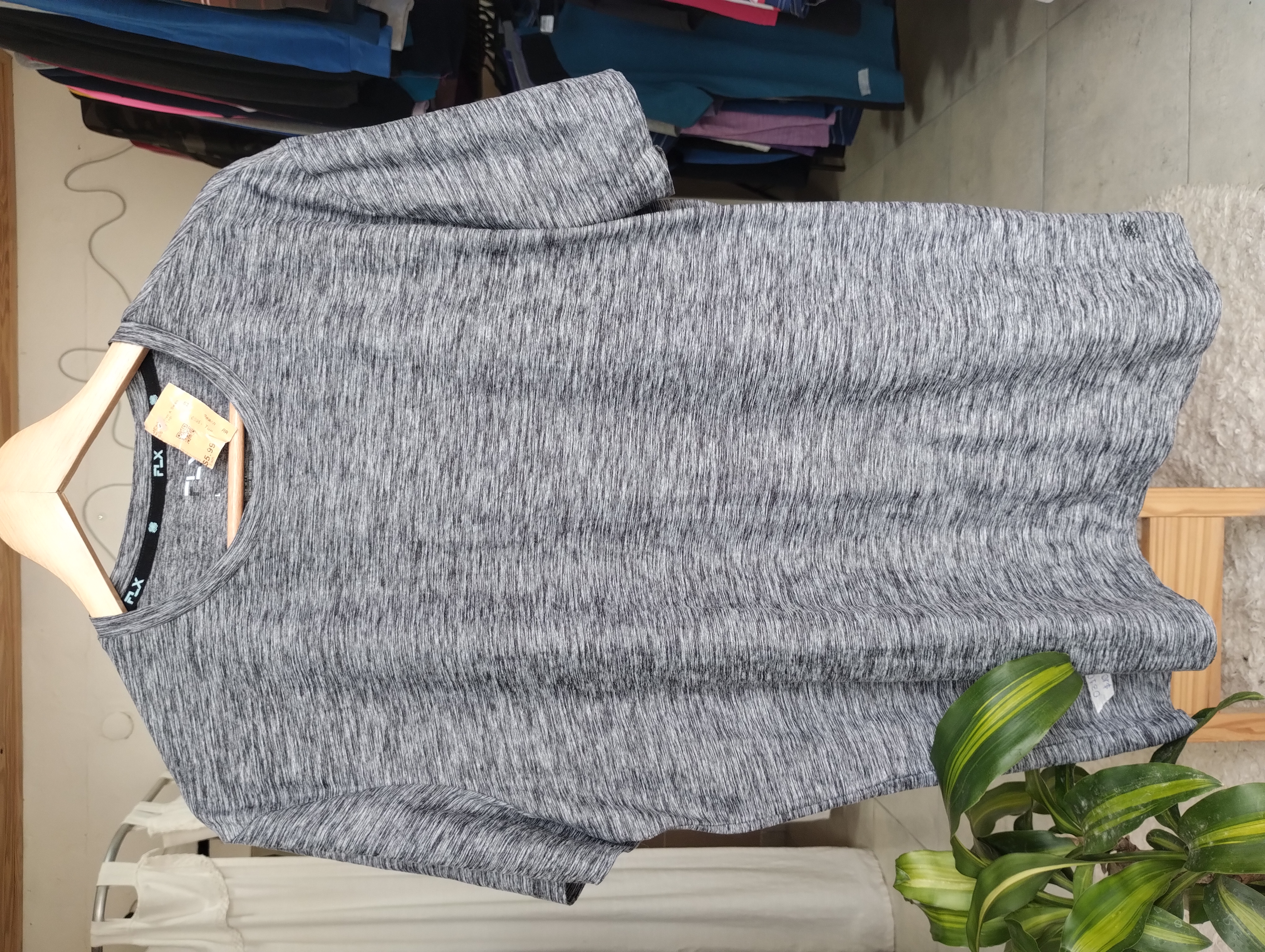 Remera deportiva- L